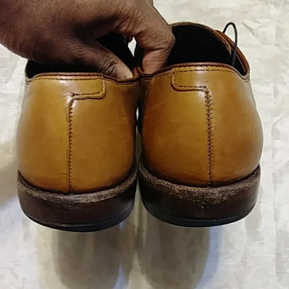 Allen Edmonds Parkway Derby Shoes
